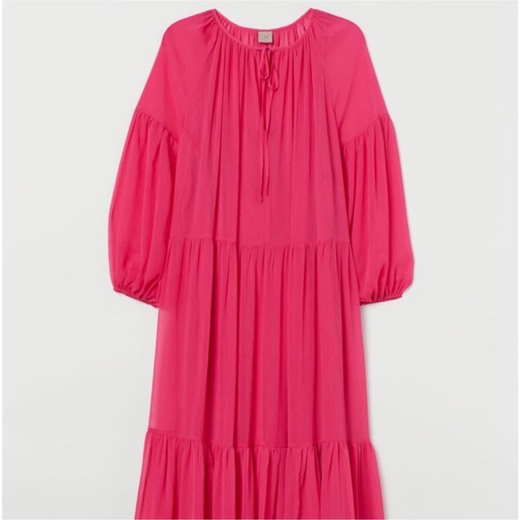 H&M Dresses & Skirts - 💕🌷H&M Plus Size 2XL Fuchsia Dress